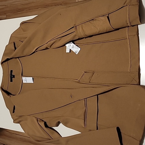 Beautiful blazer in stretchy and very comfortable material - Picture 9 of 10